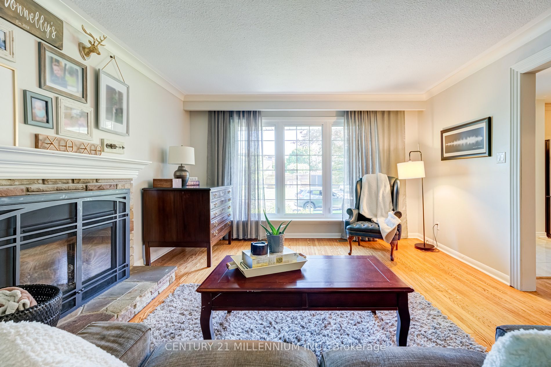 49 Ridgehill Dr