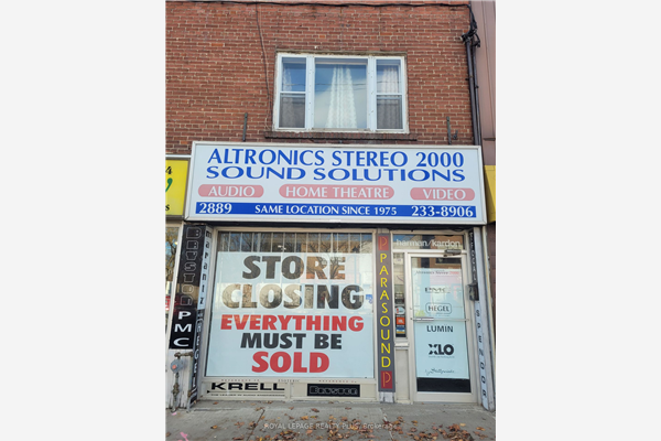 2889 Bloor St W, Toronto