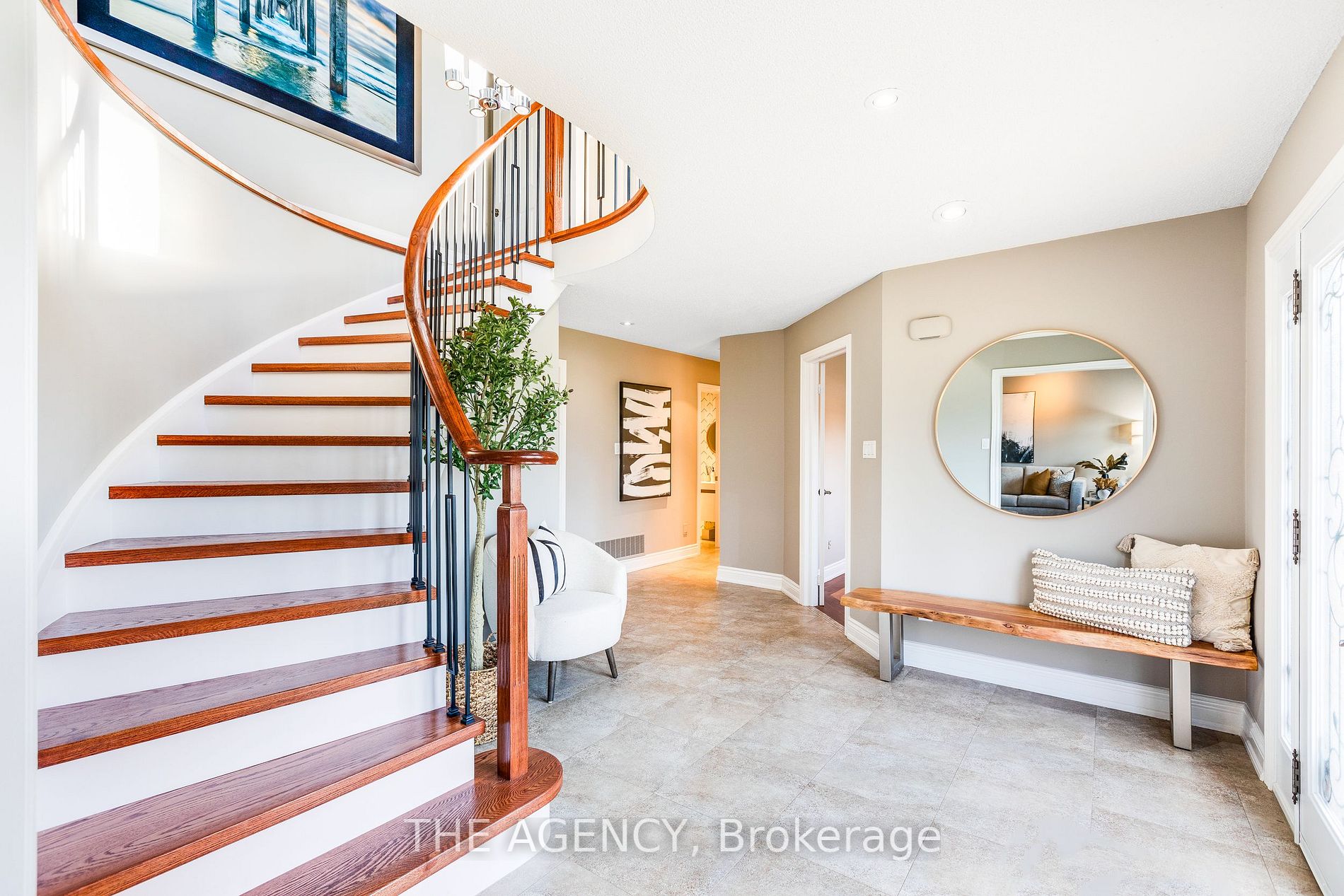 49 Cranston Dr