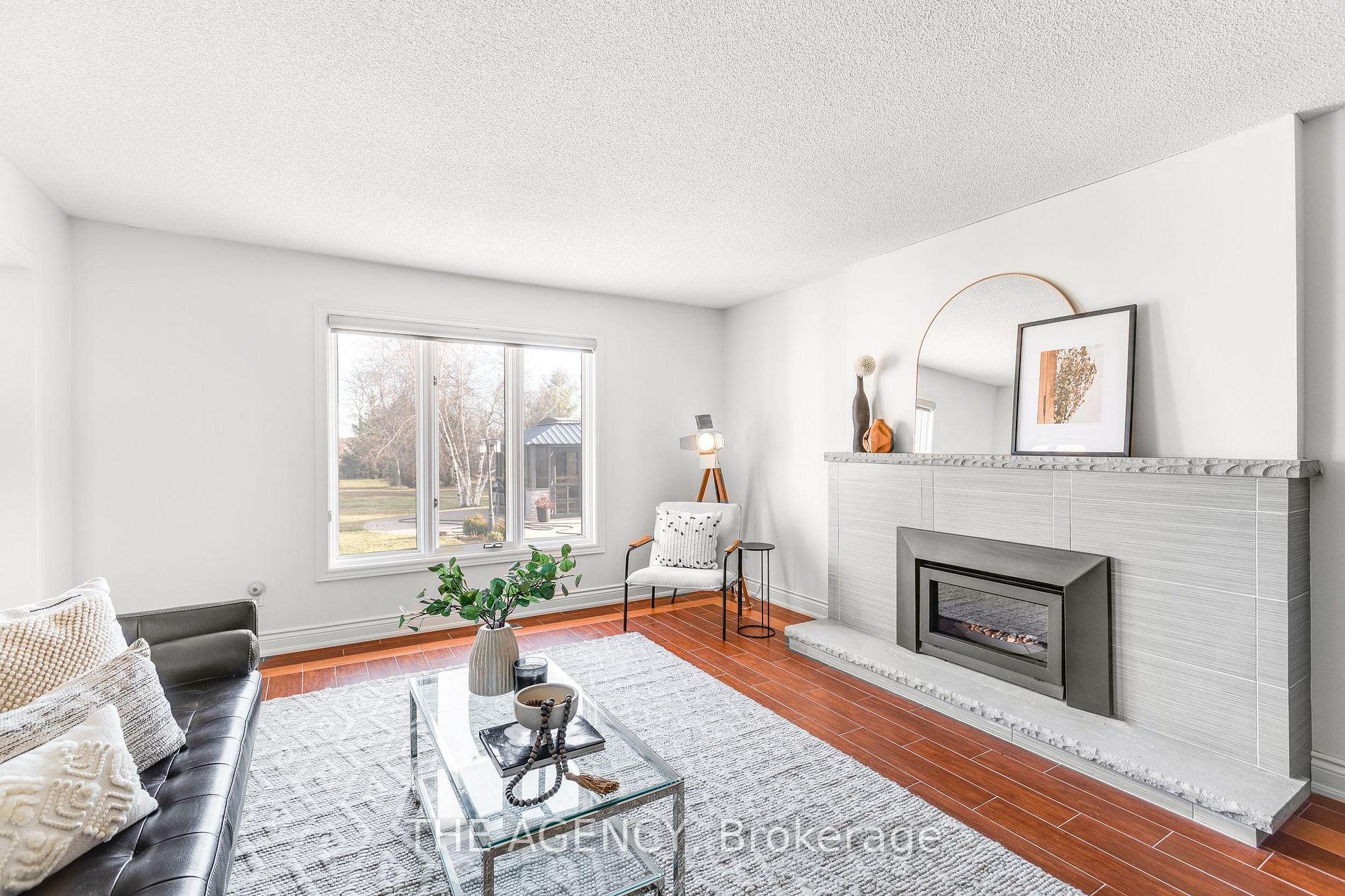 49 Cranston Dr