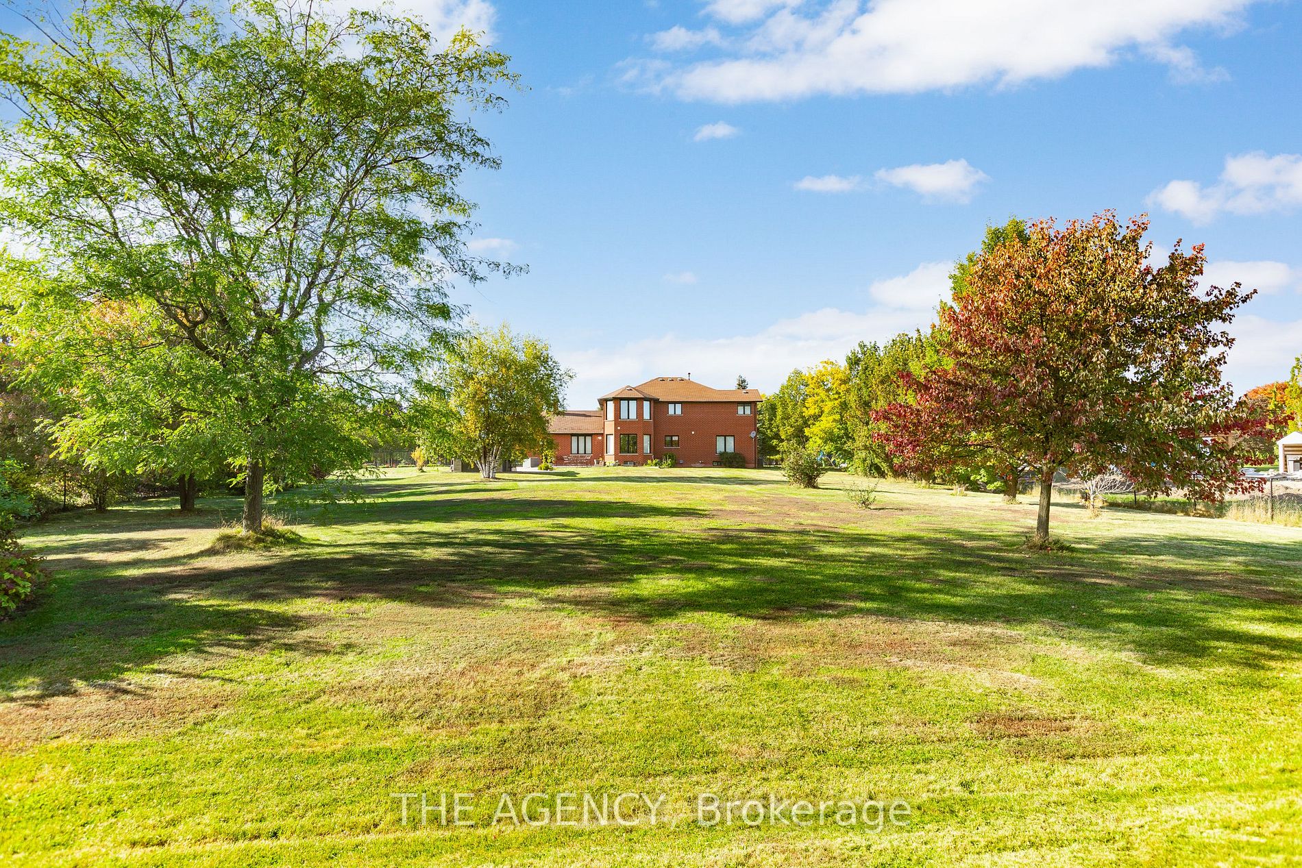 49 Cranston Dr