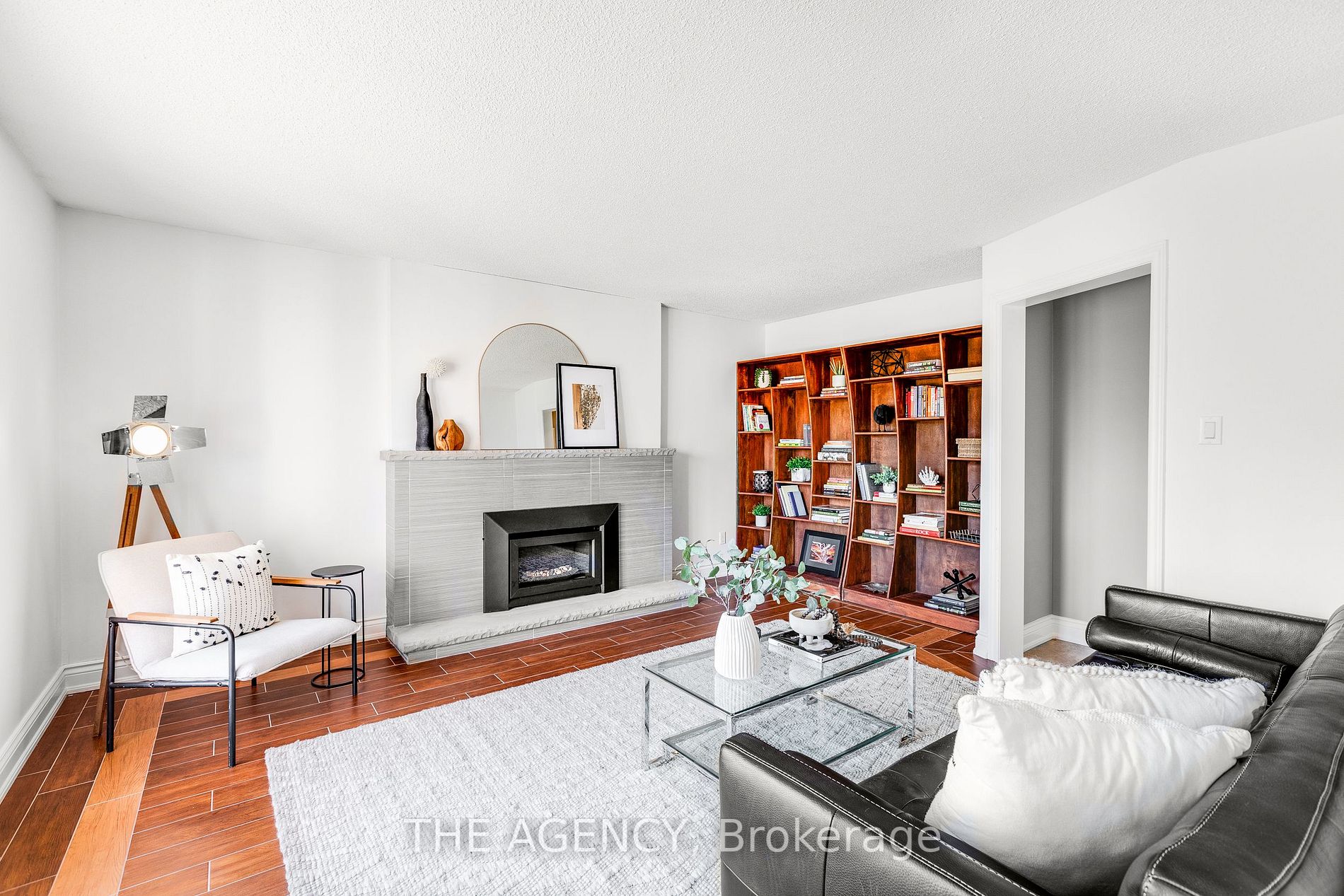 49 Cranston Dr