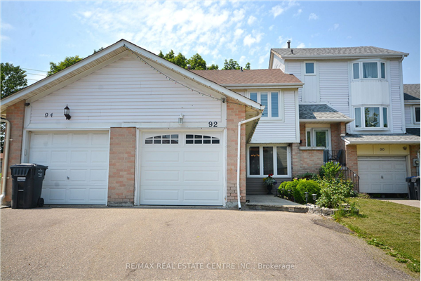 92 Courtleigh Sq, Brampton