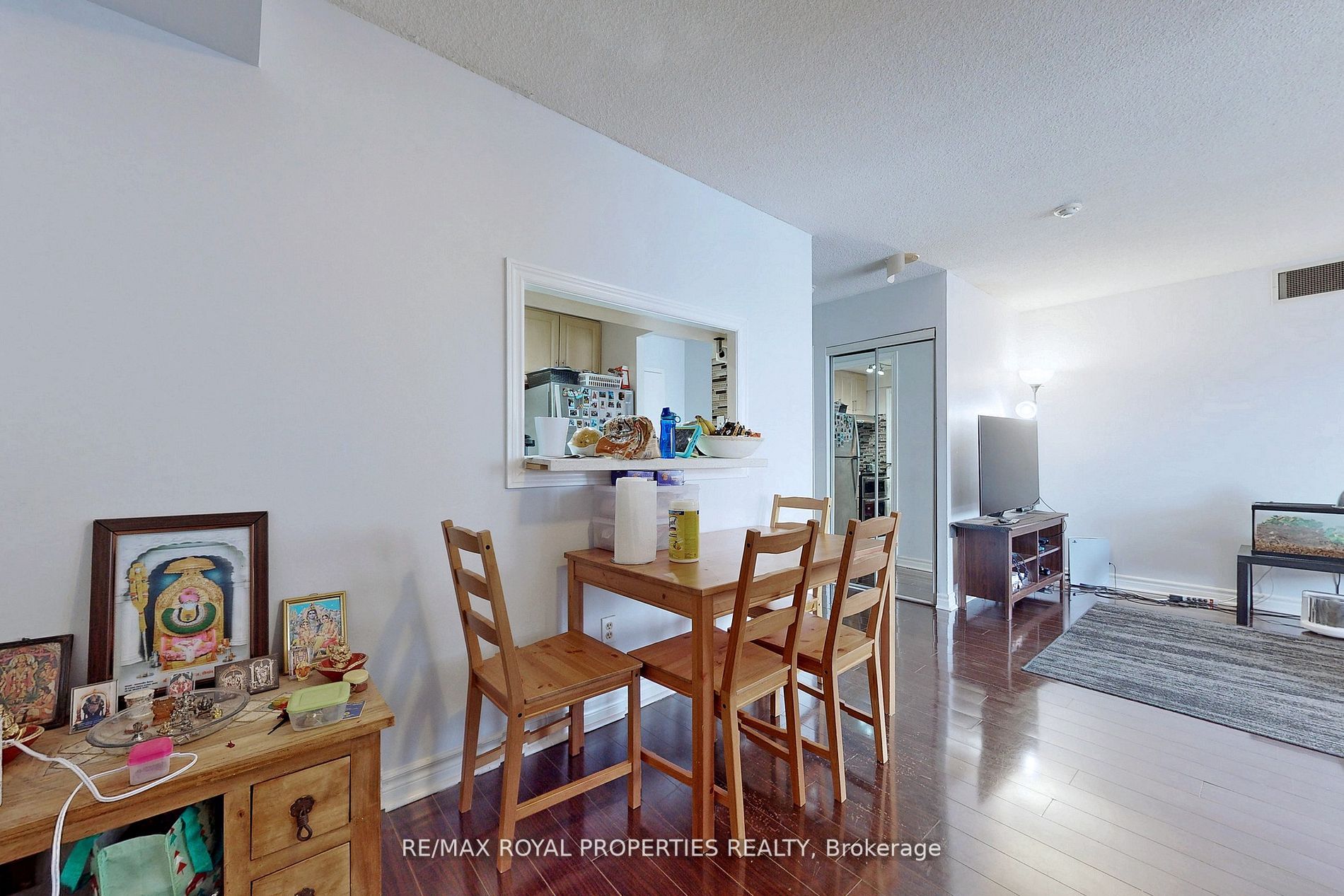 265 Enfield Pl, #1807