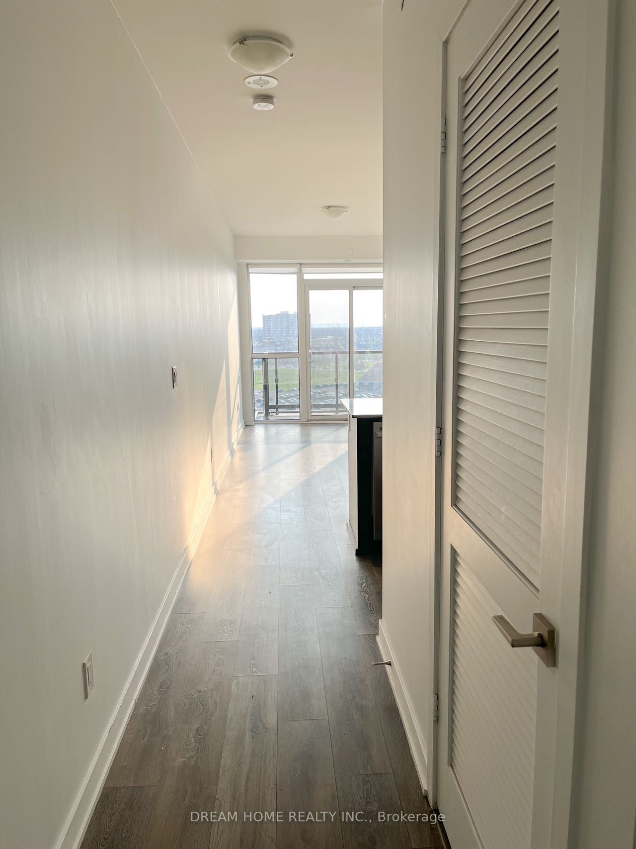 4633 Glen Erin Dr, #1111