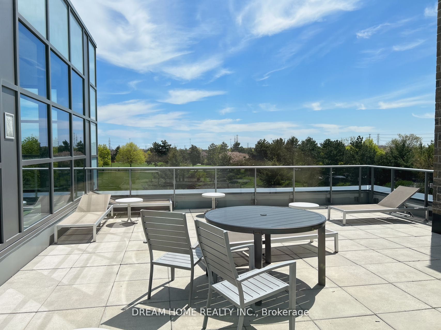 4633 Glen Erin Dr, #1111