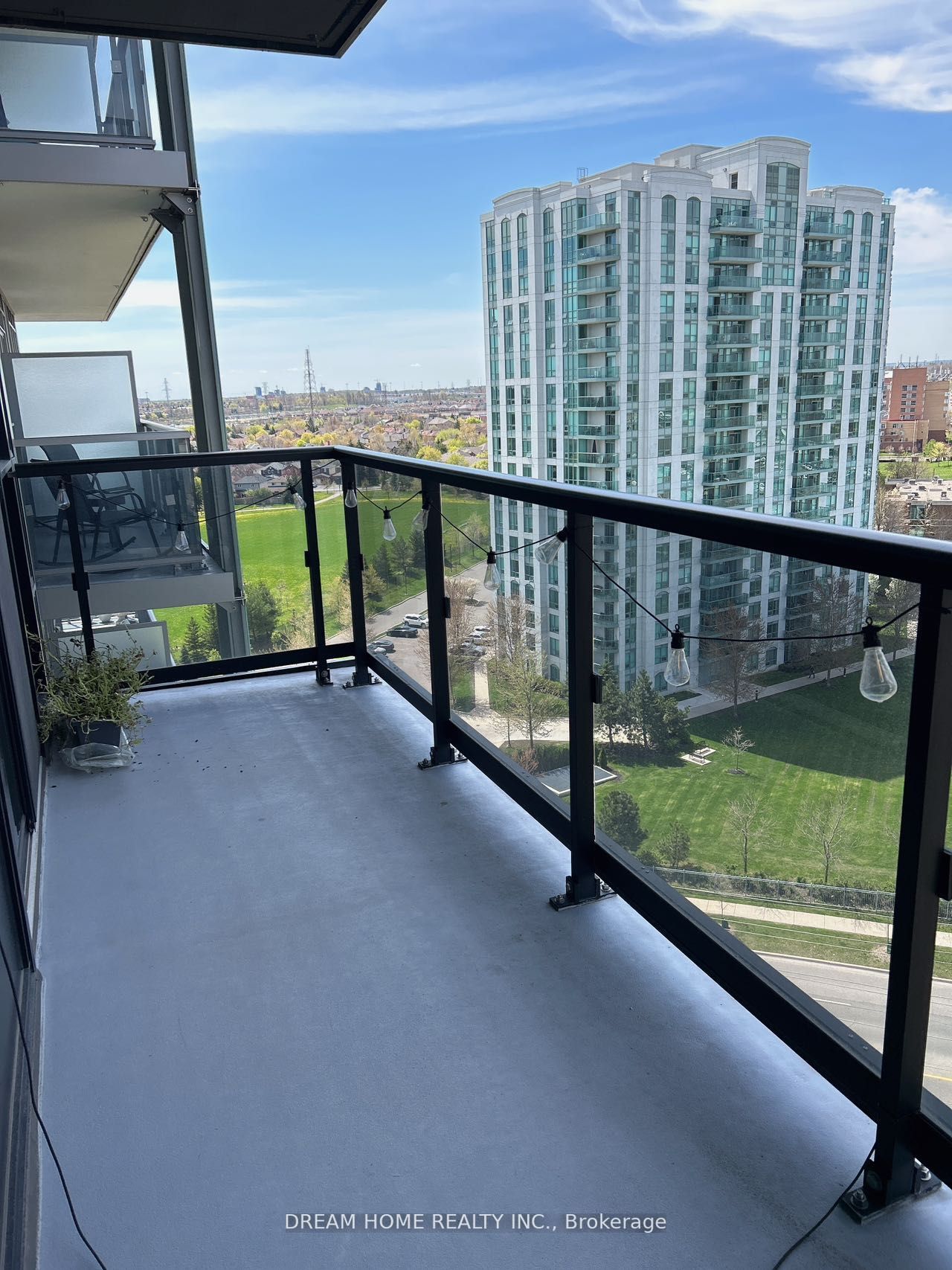 4633 Glen Erin Dr, #1111