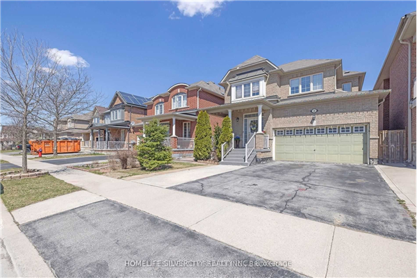 16 Gamson Cres E