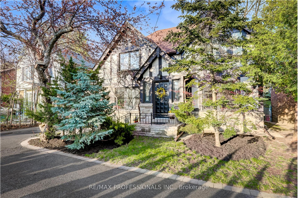 1207 Royal York Rd, Toronto