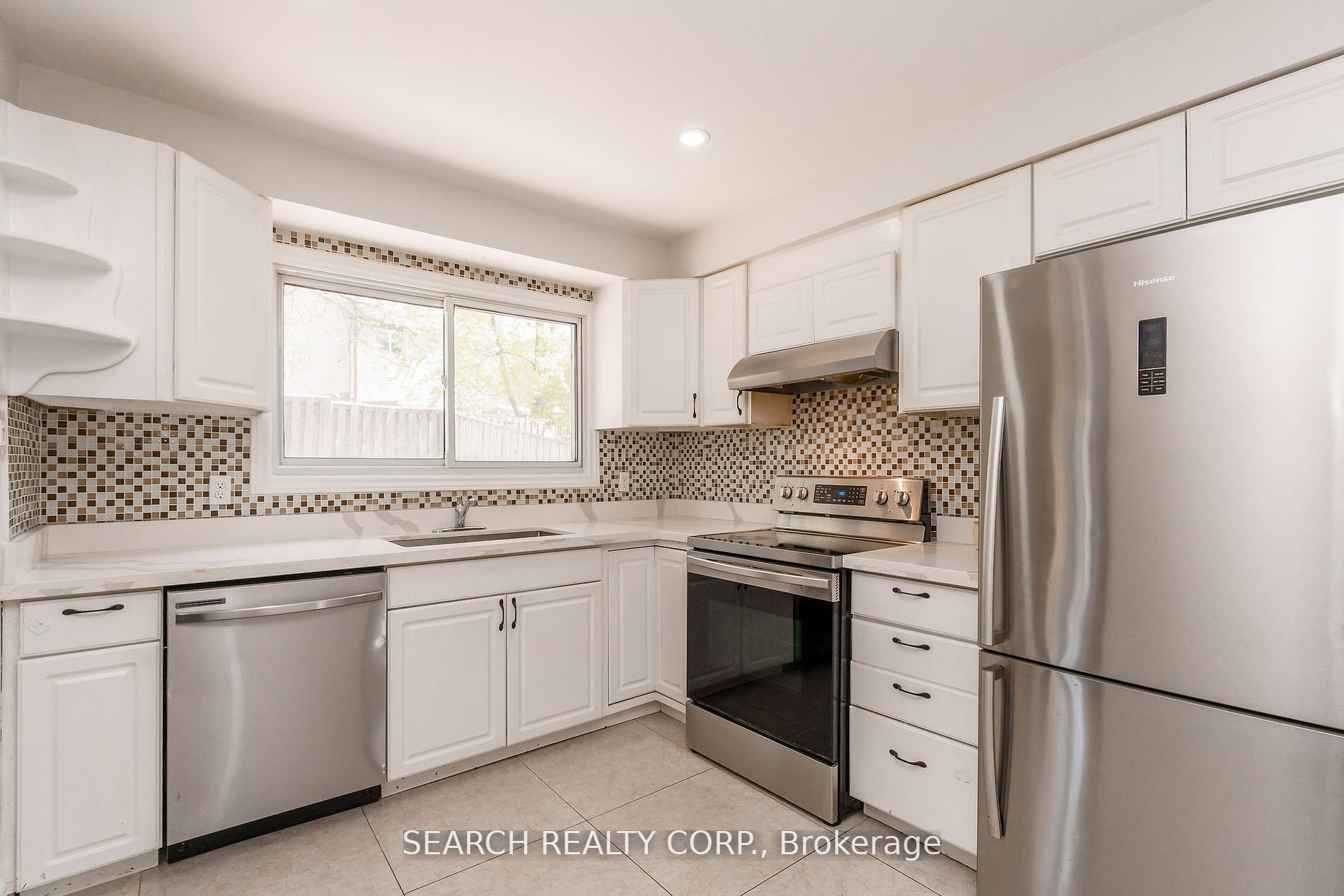 51 Sutter Ave