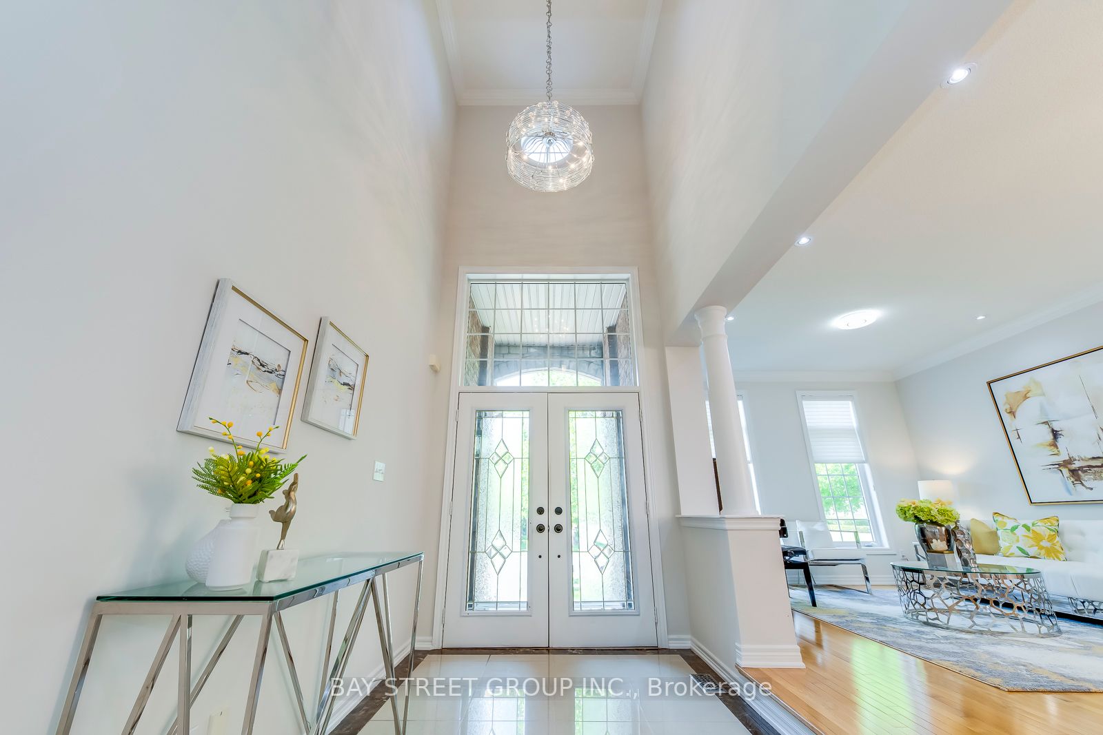 2309 Coronation Dr