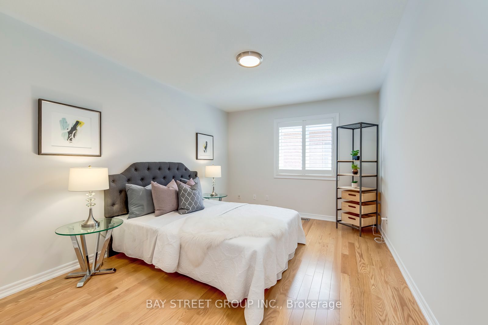 2309 Coronation Dr
