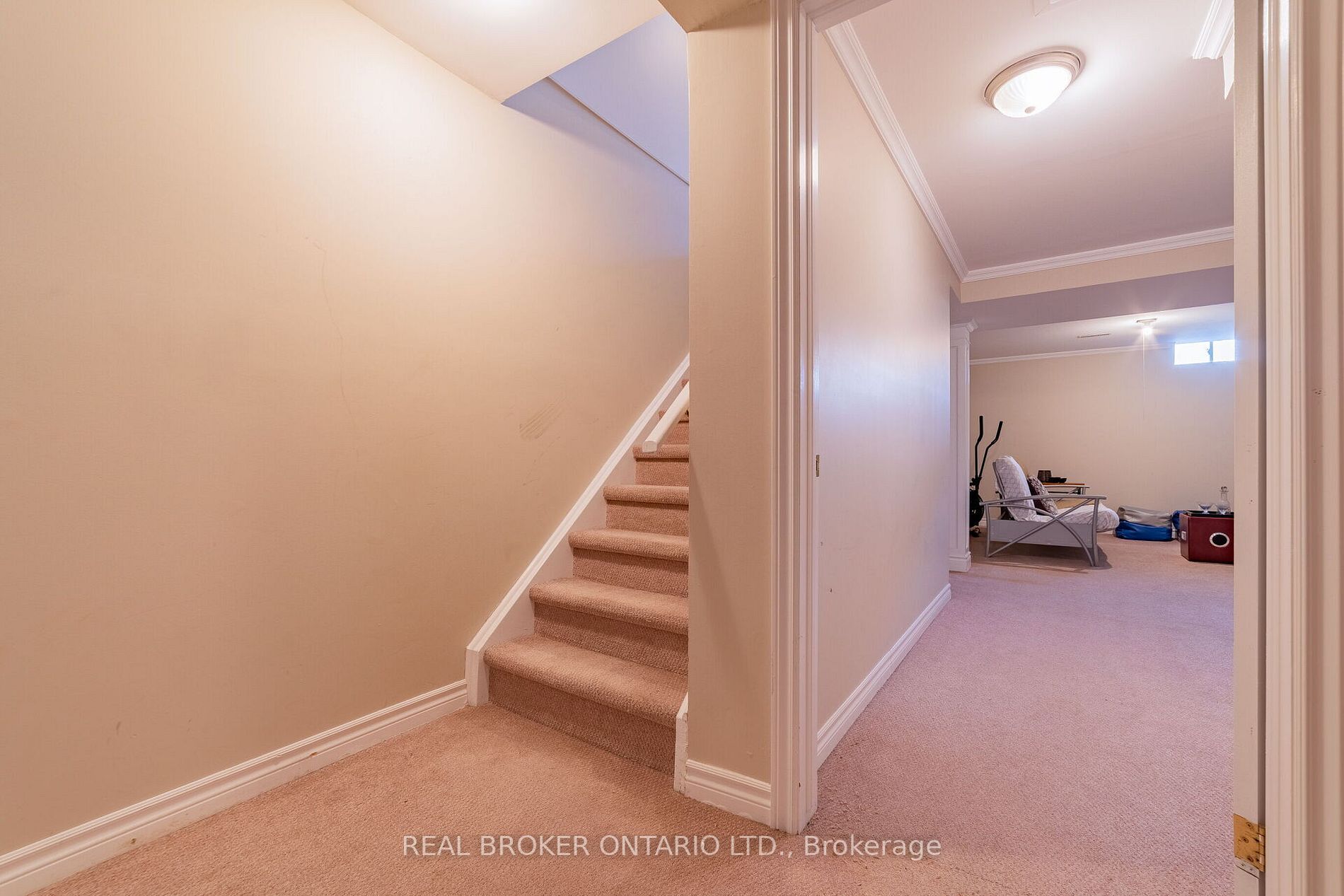 178 Hampshire Way