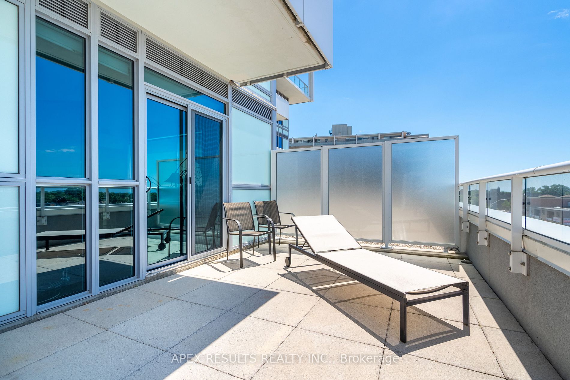 55 Speers Rd, #411