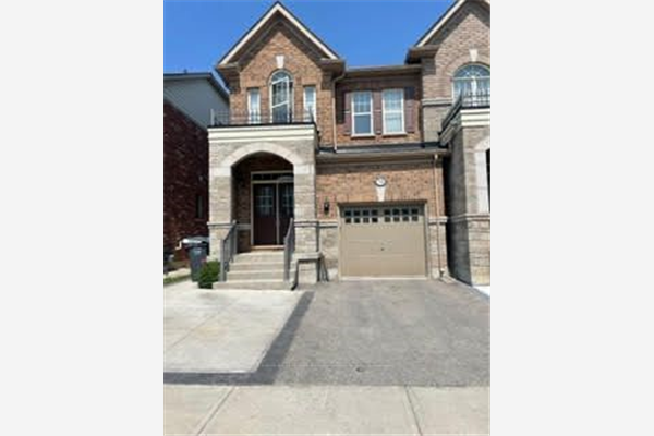 72 Goodsway Tr, Brampton