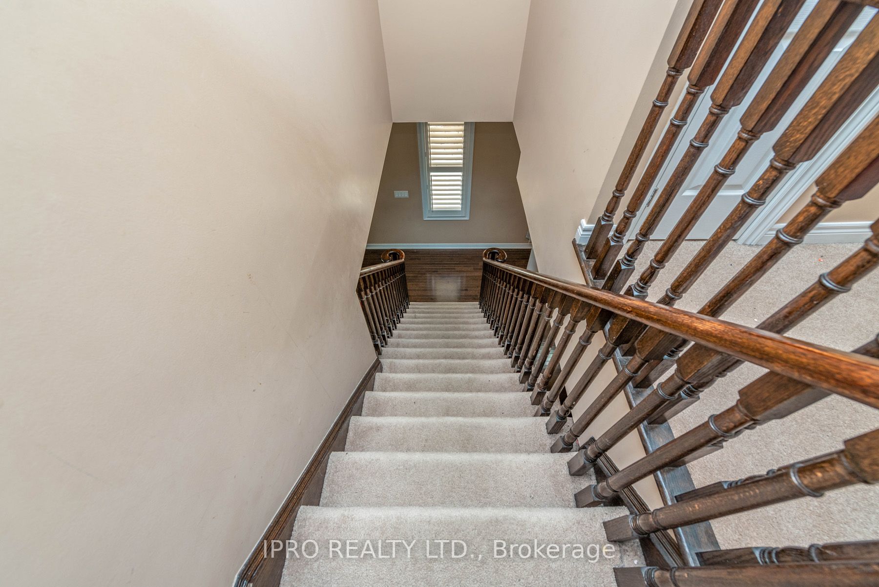 10 Tokara Avenue