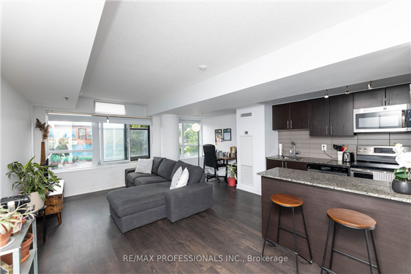11 Superior Ave, Toronto