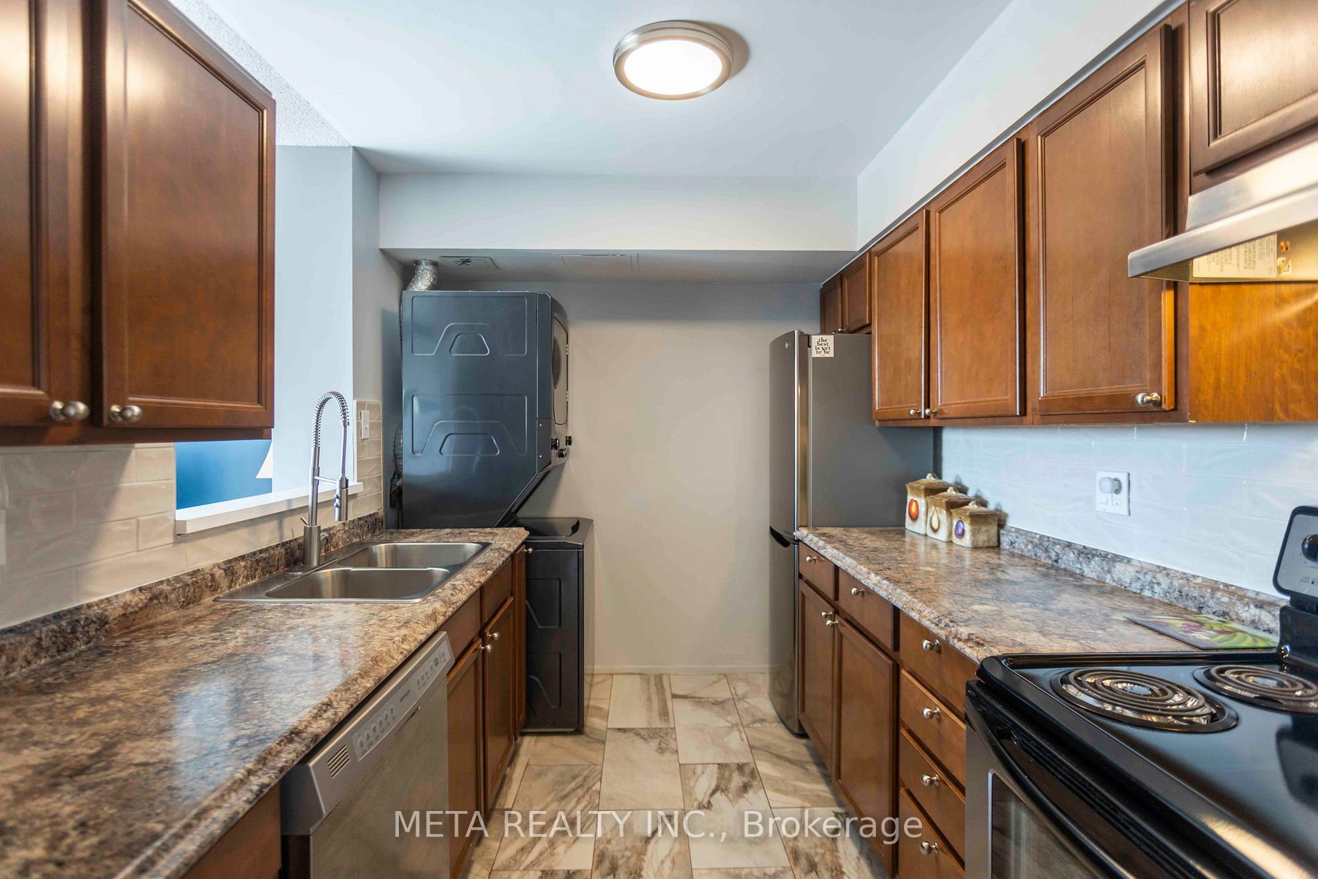 3077 Weston Rd N, #612