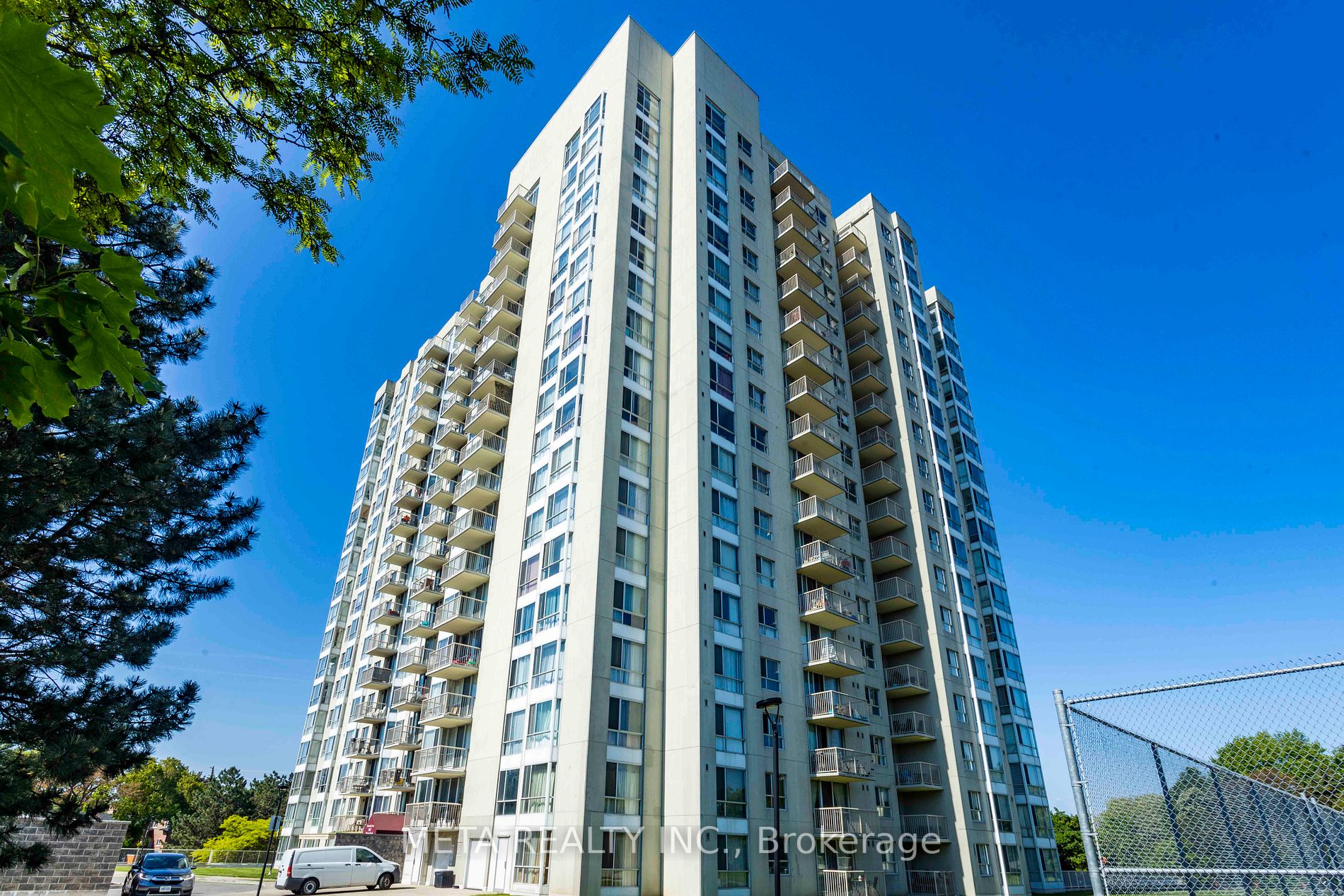 3077 Weston Rd N, #612