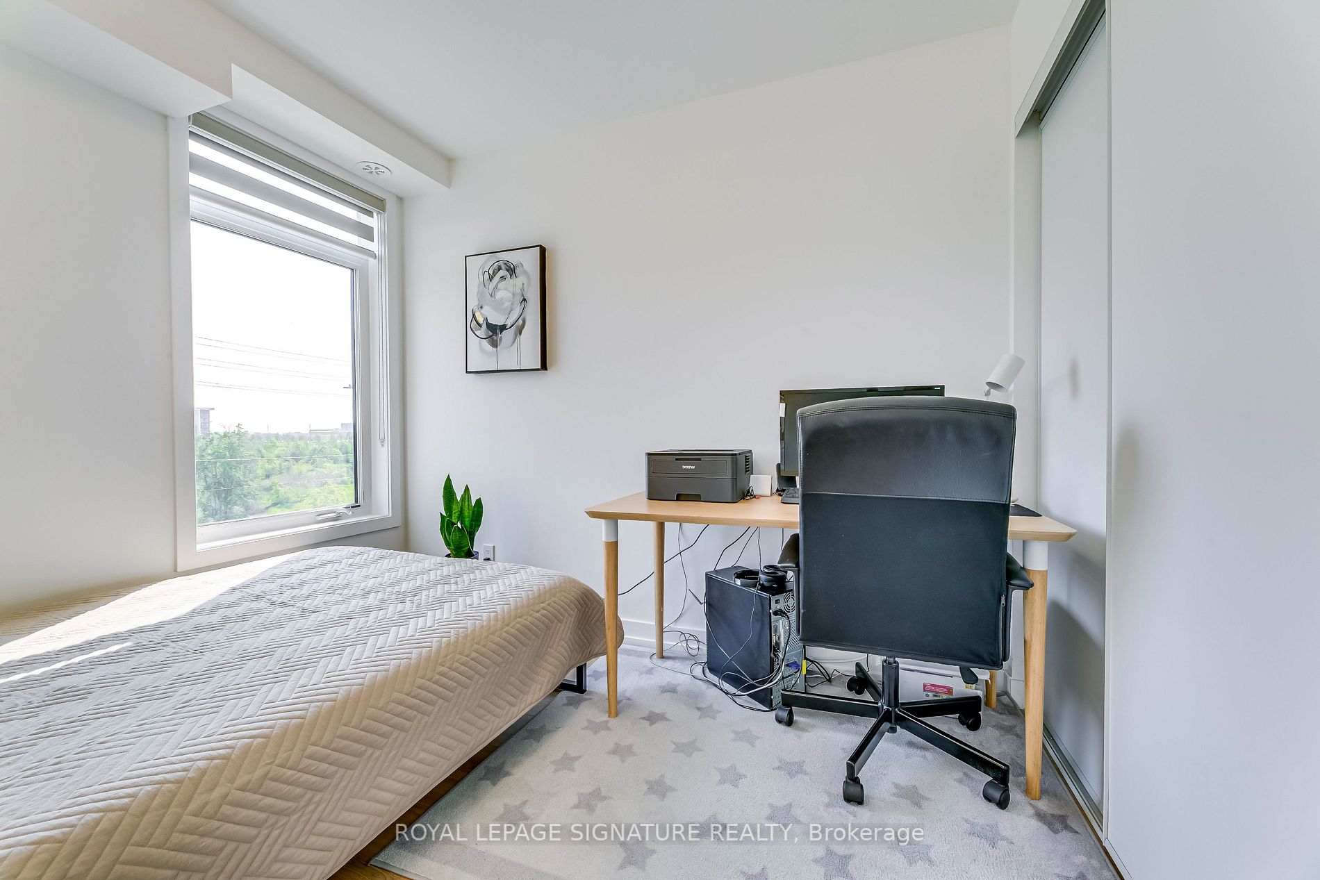 3078 Sixth Line, #322