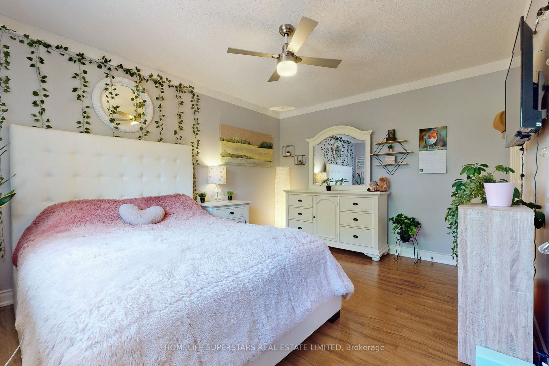 34 Sifford Crt