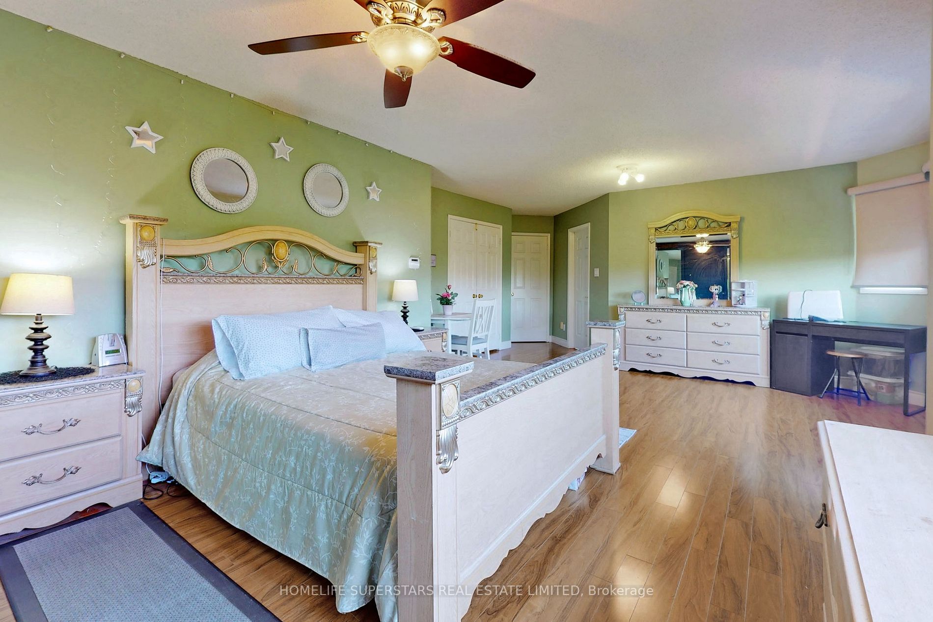 34 Sifford Crt