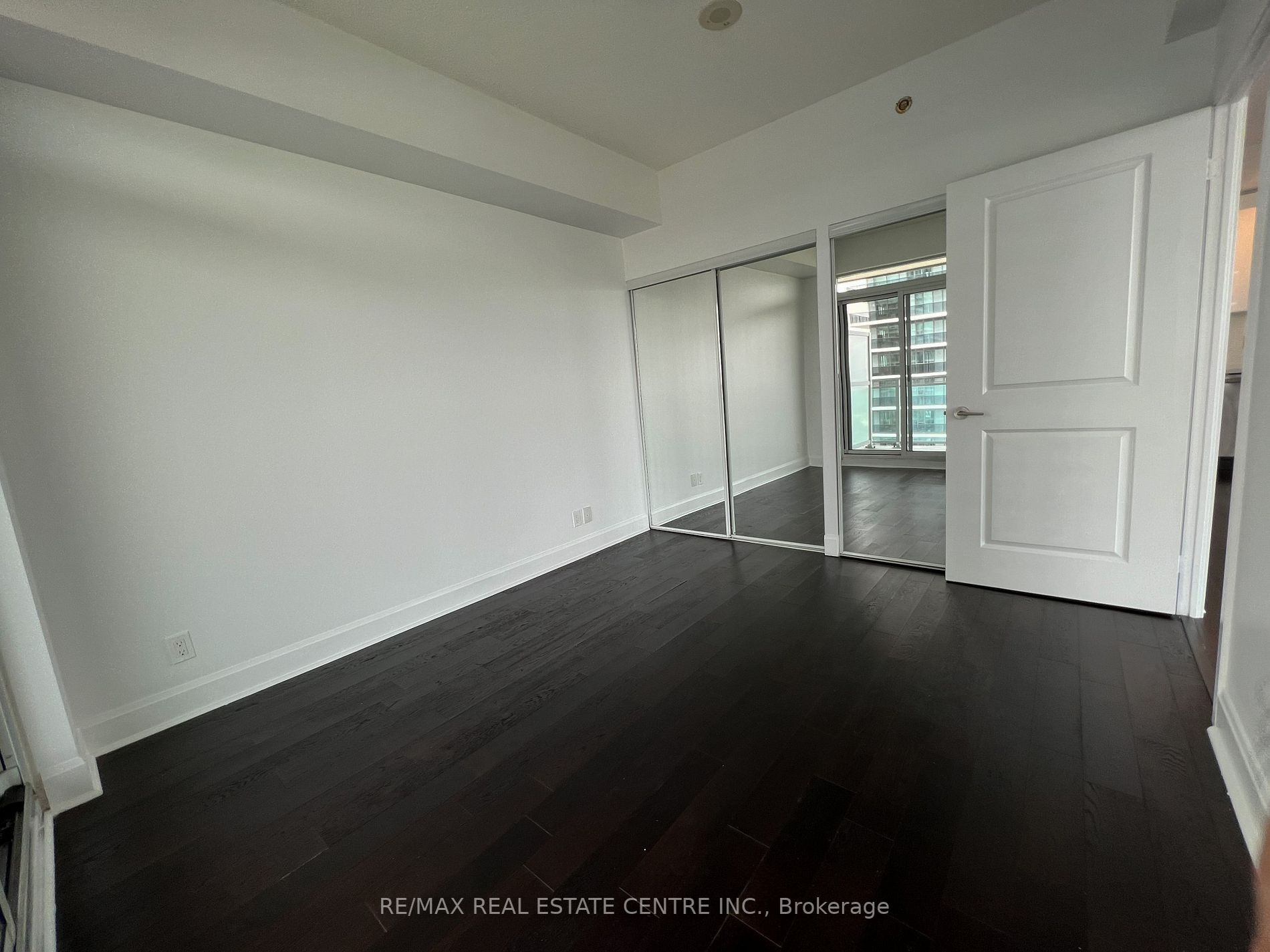 Listing W6083444 - Large Photo # 11