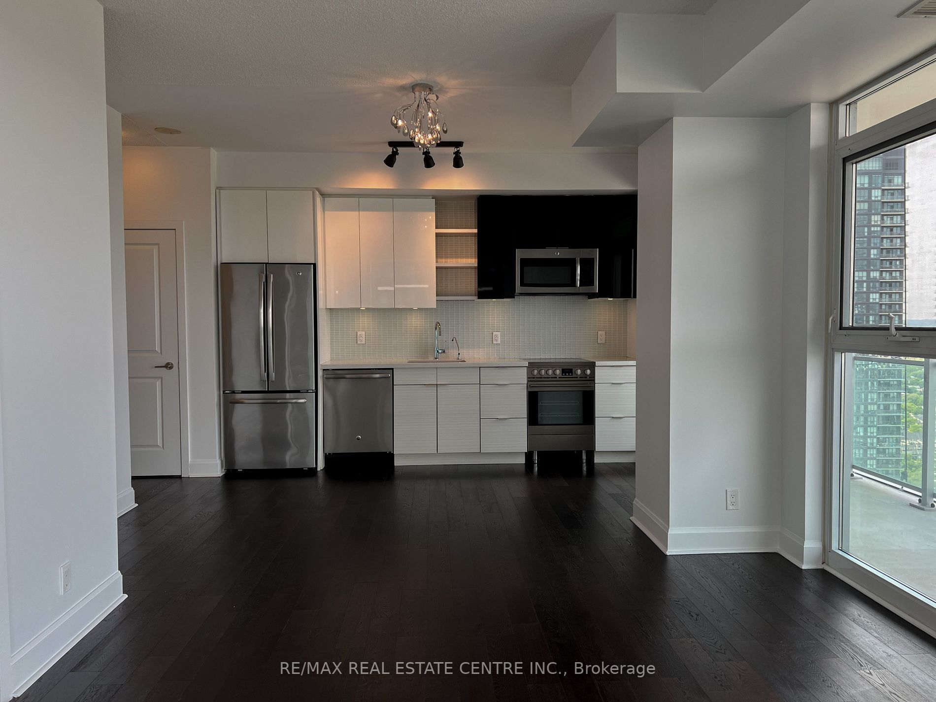 Listing W6083444 - Large Photo # 6