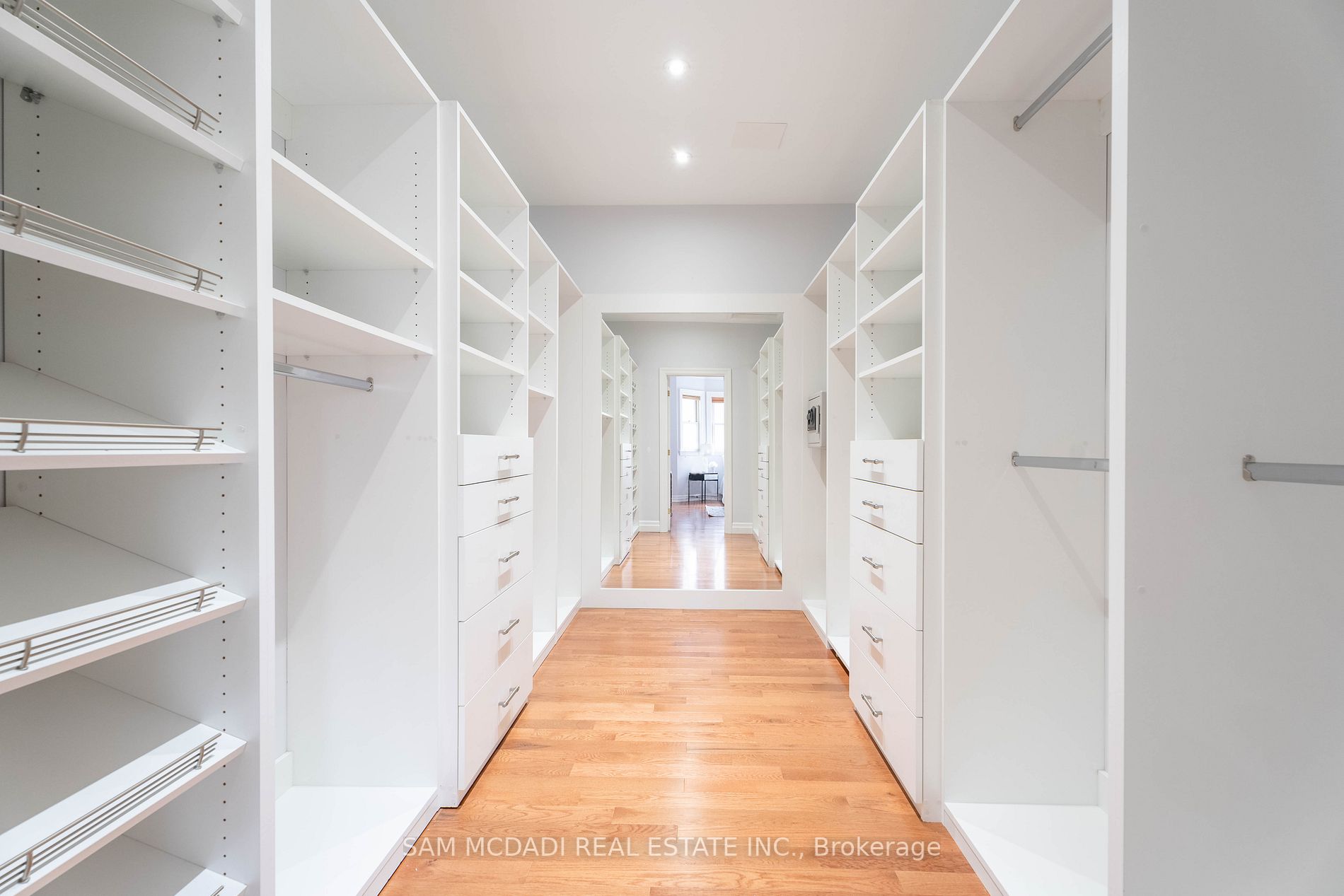 2177 Parker Dr