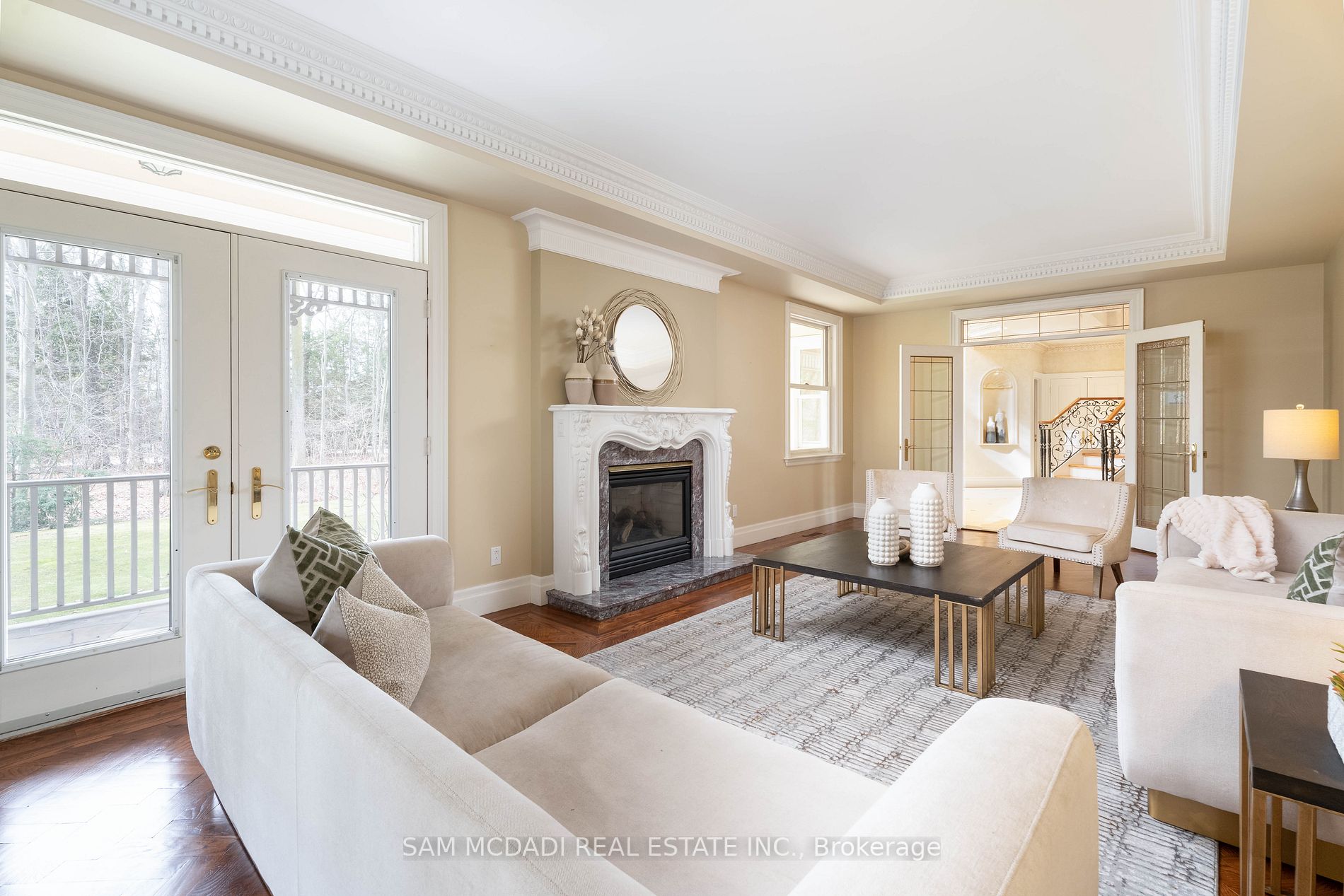 2177 Parker Dr