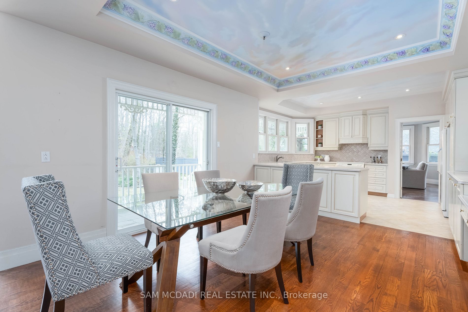 2177 Parker Dr