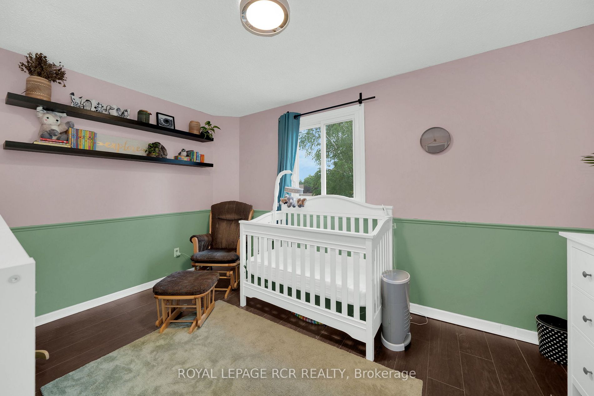 283 Crestwood Rd