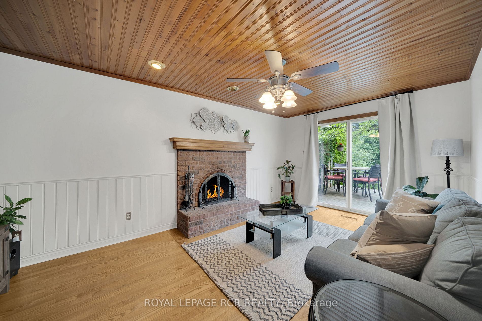 283 Crestwood Rd