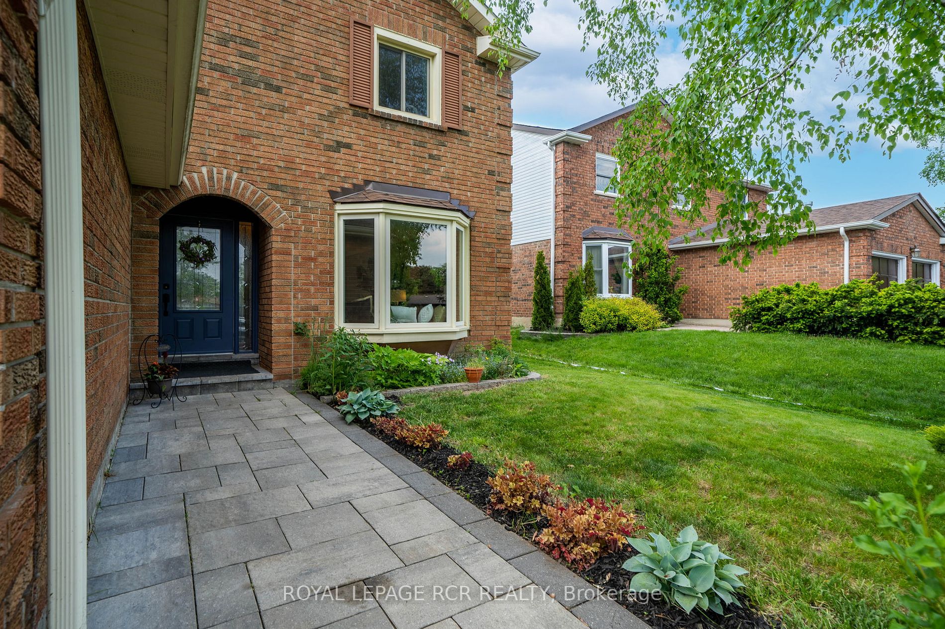 283 Crestwood Rd