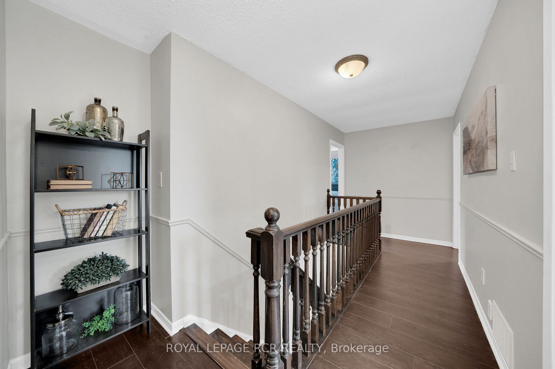 283 Crestwood Rd