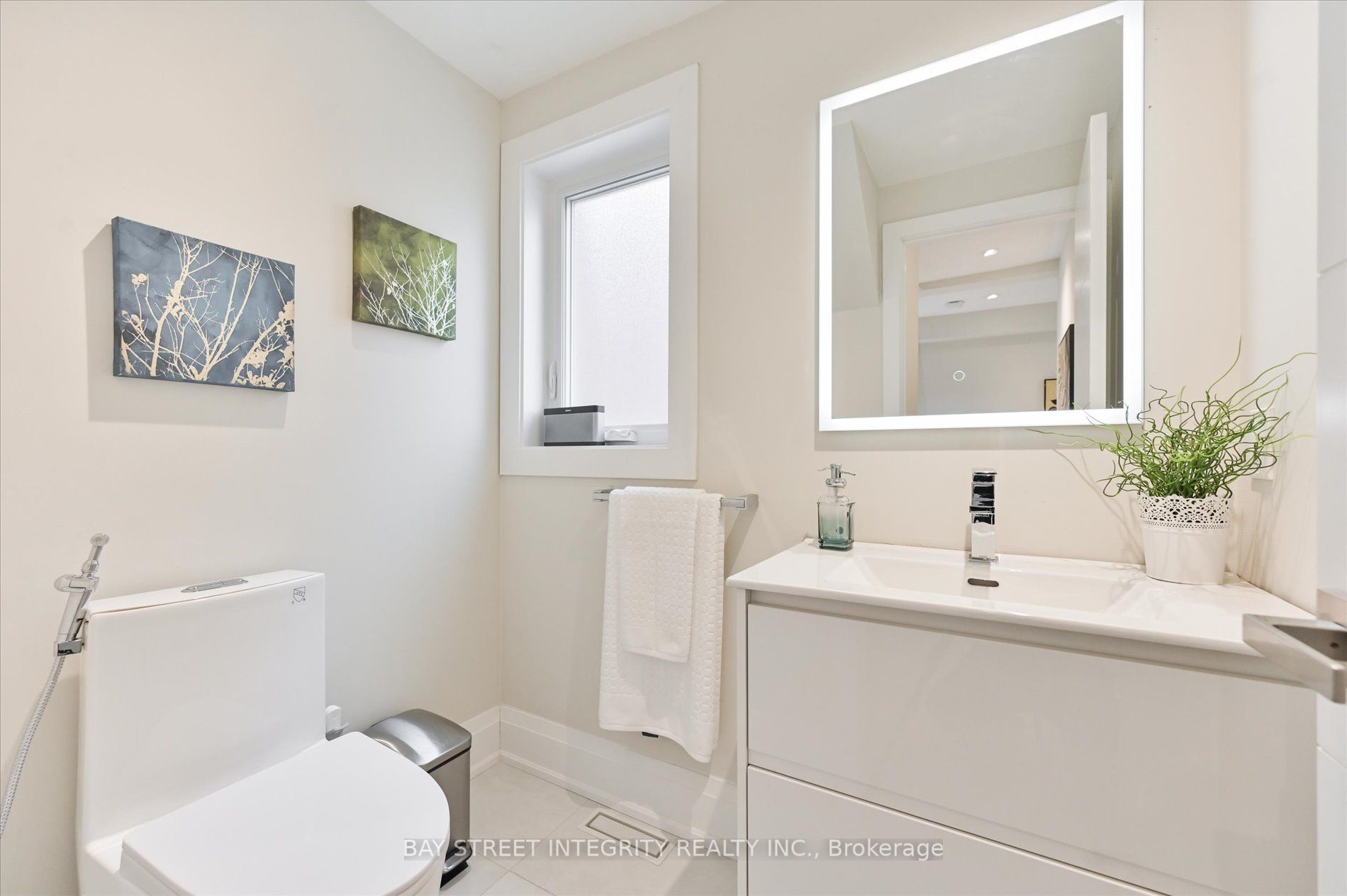 2605 Devonsley Cres
