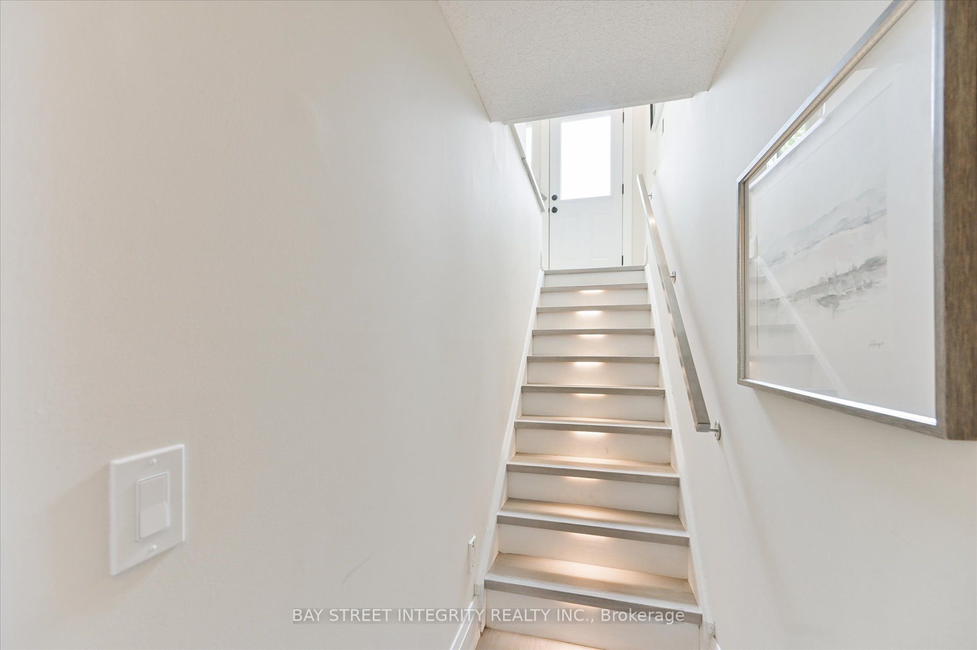 2605 Devonsley Cres