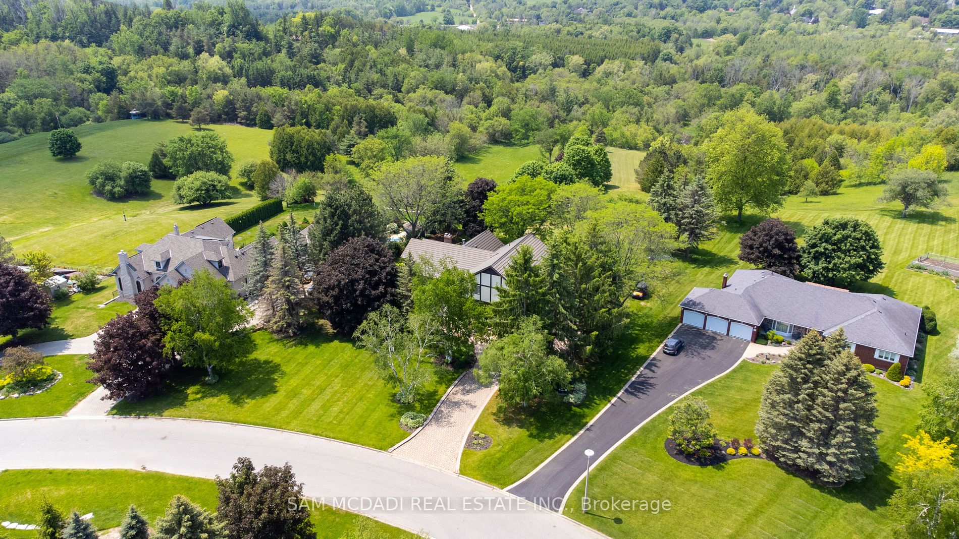 18 Ingleview Dr