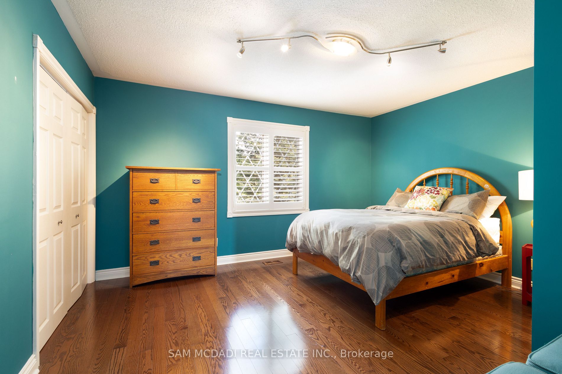 18 Ingleview Dr