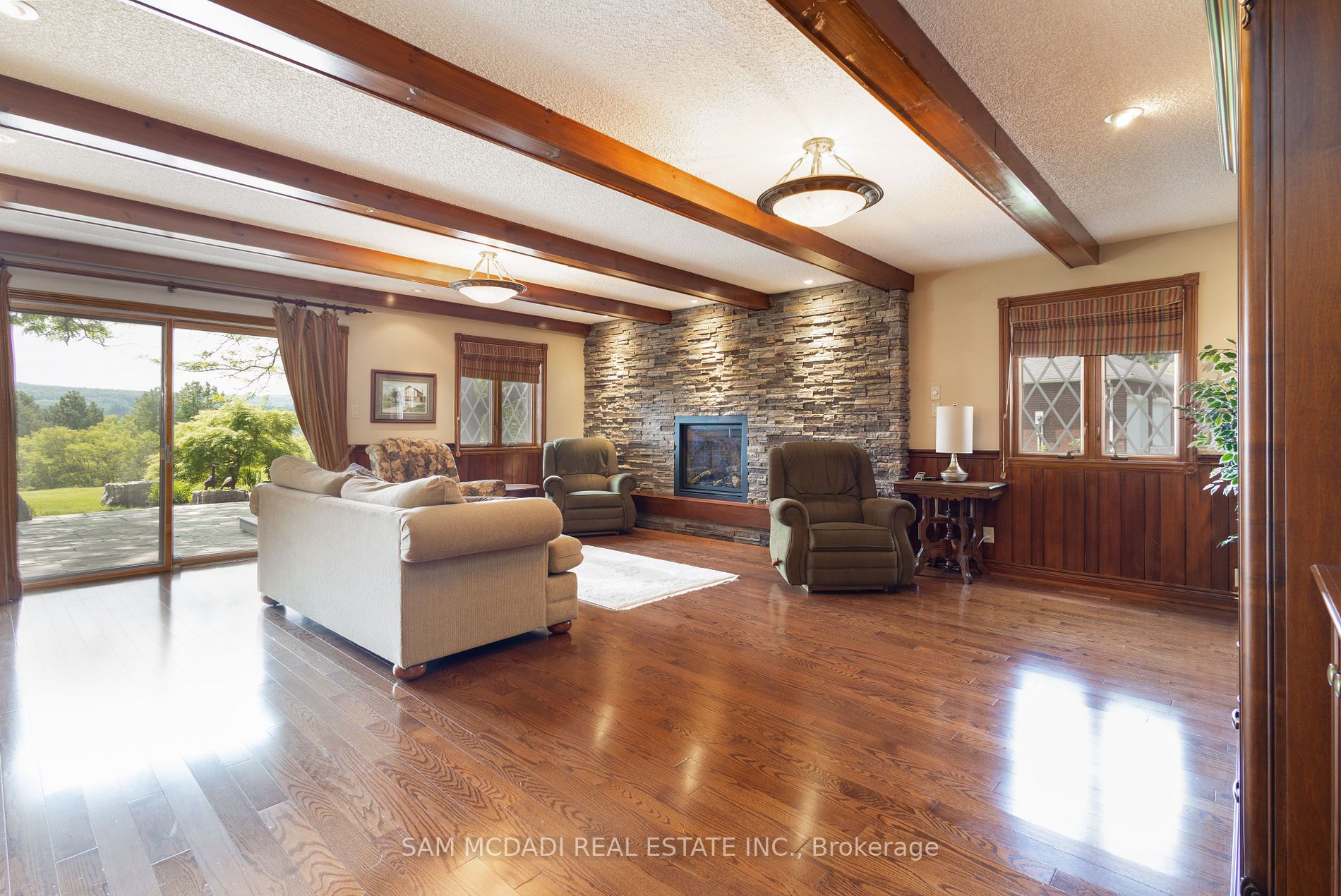 18 Ingleview Dr