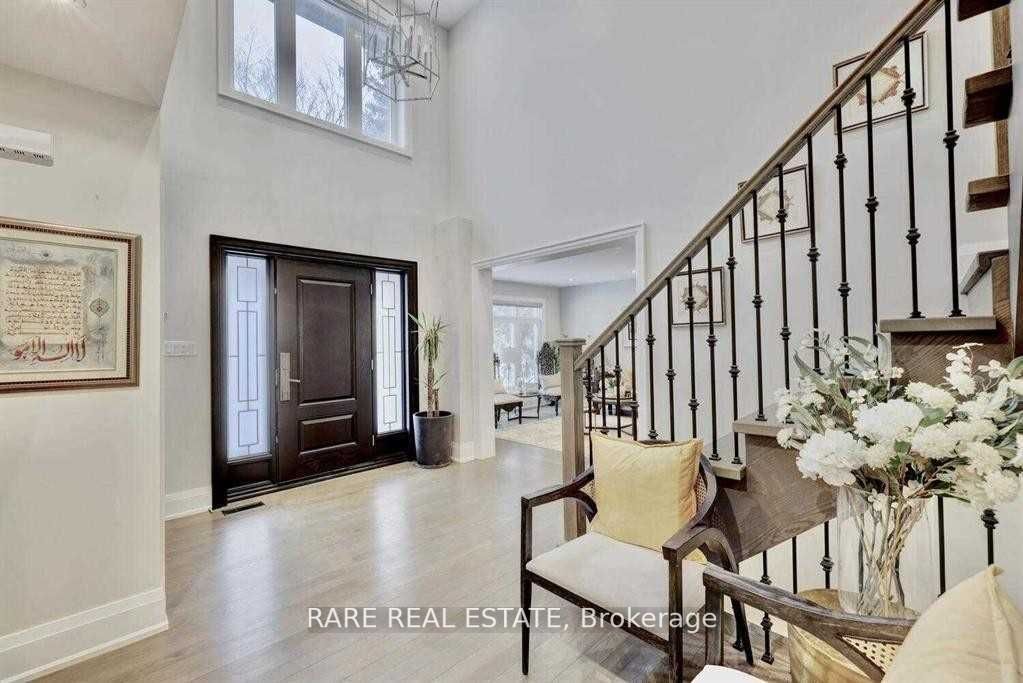 2068 Mississauga Rd