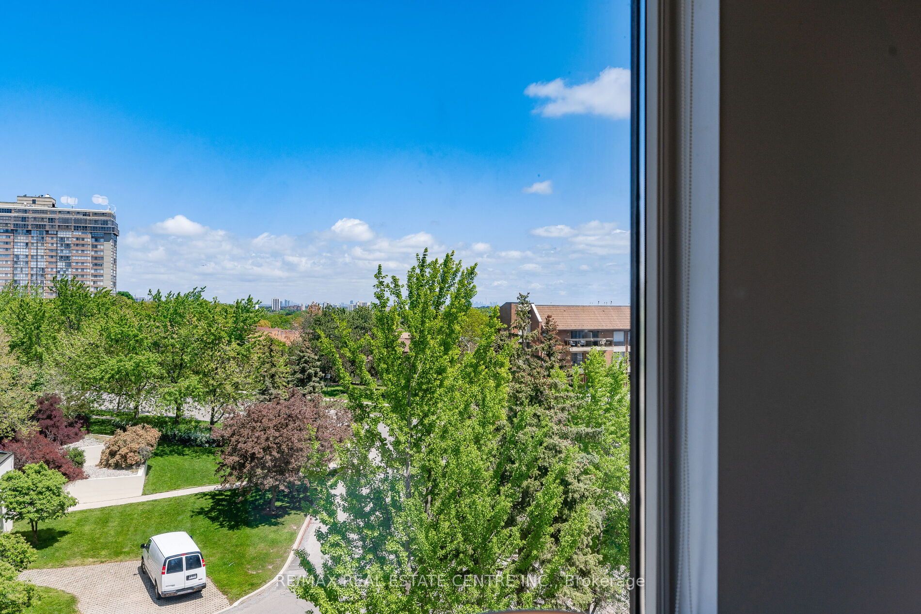 1001 Cedarglen Gate, #418