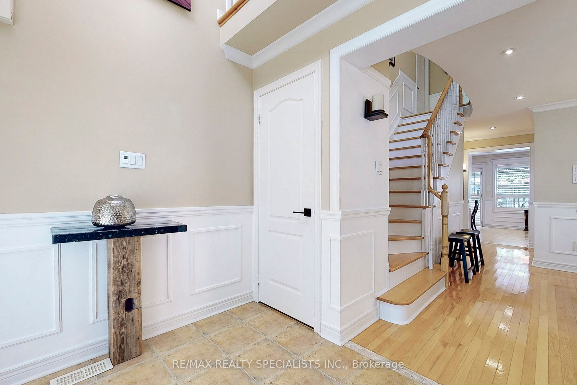 100 Mccrimmon Dr