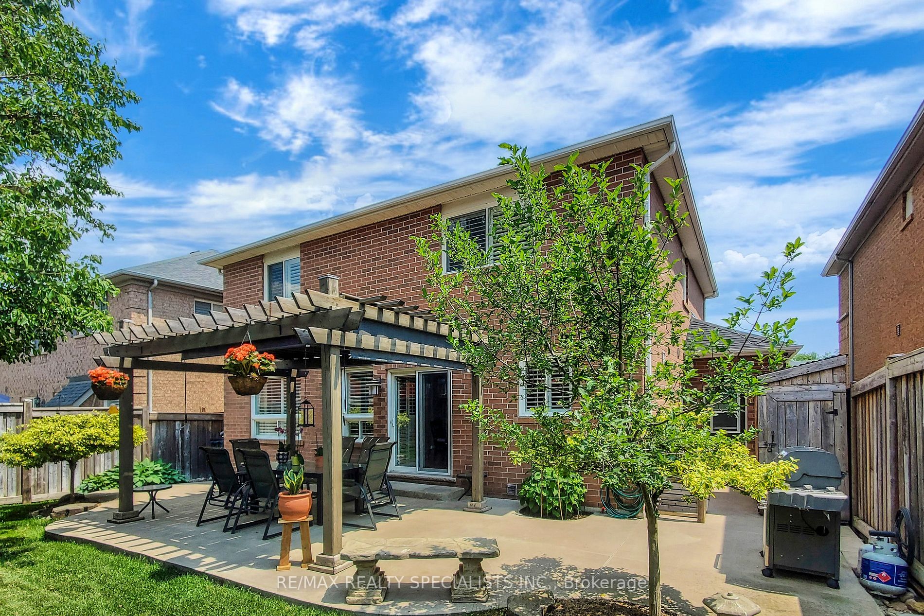 100 Mccrimmon Dr