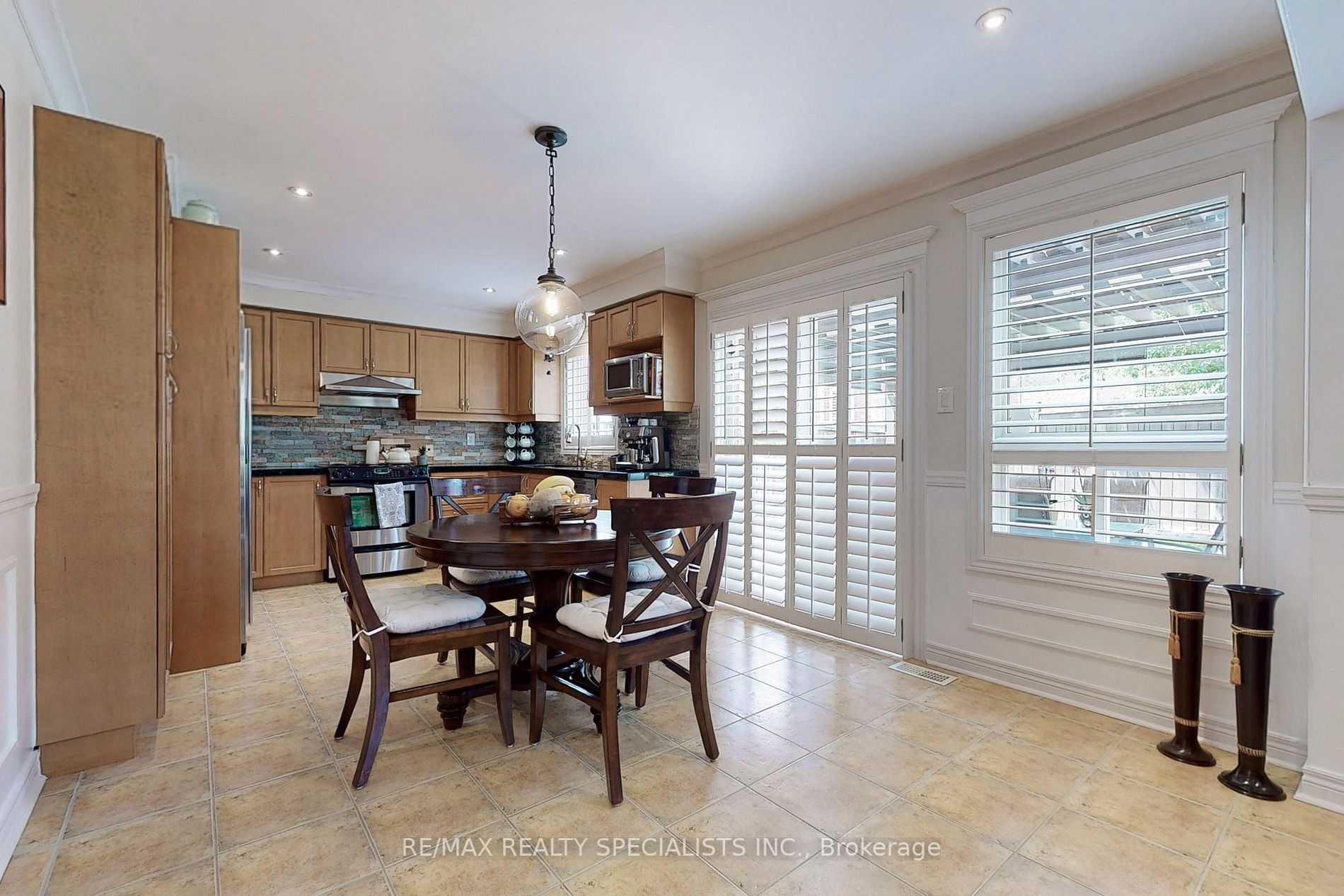 100 Mccrimmon Dr