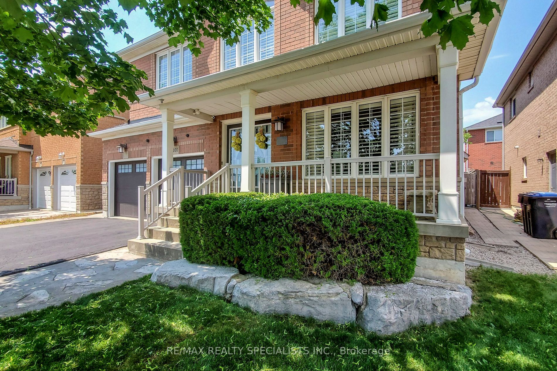 100 Mccrimmon Dr