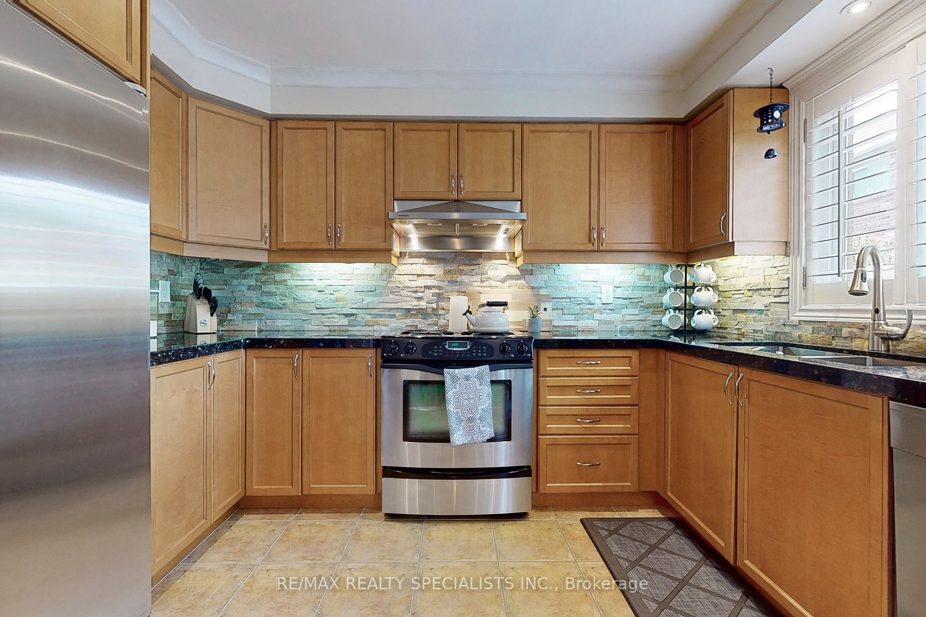 100 Mccrimmon Dr