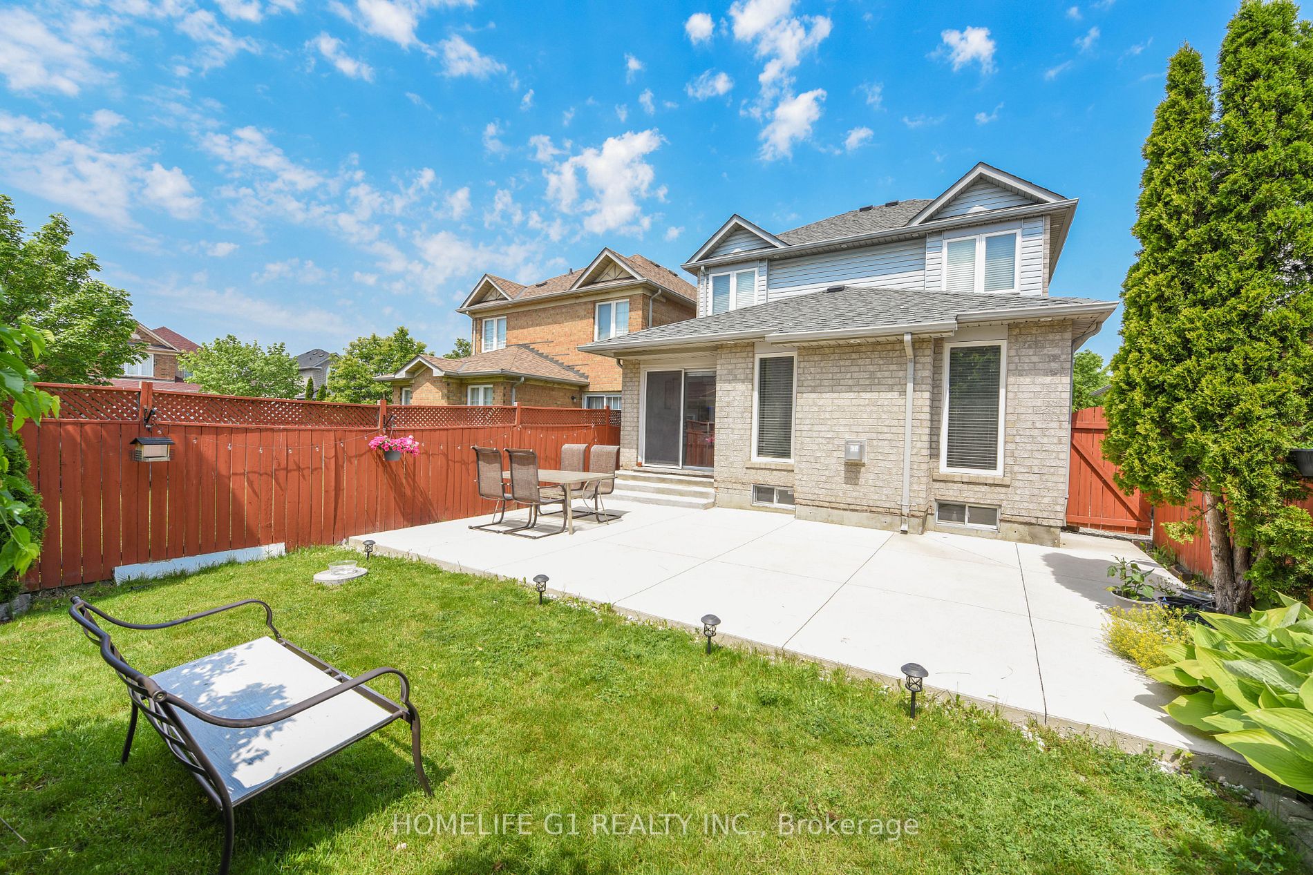10 Narrow Valley Crescent
