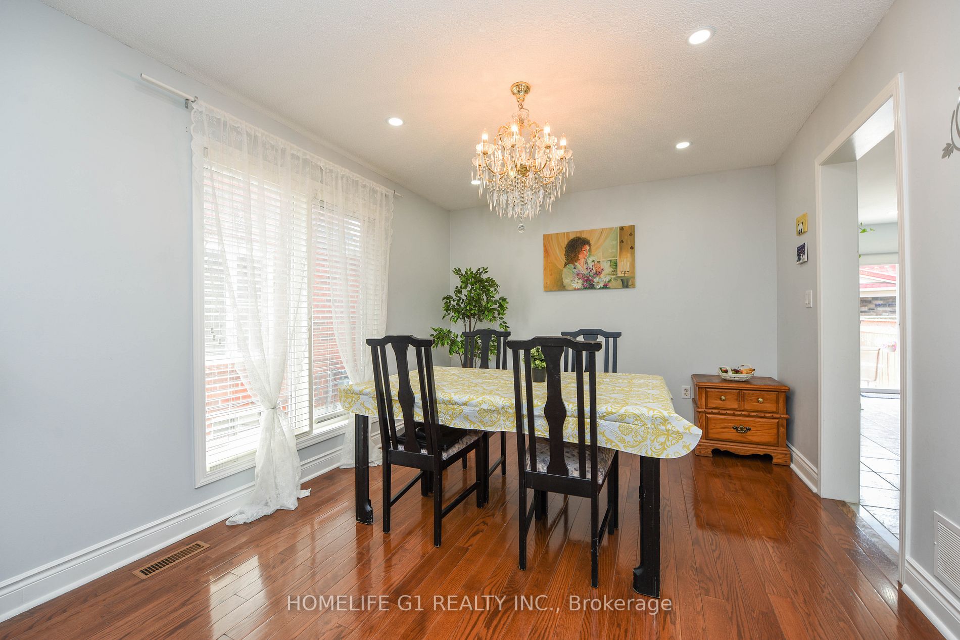 10 Narrow Valley Crescent