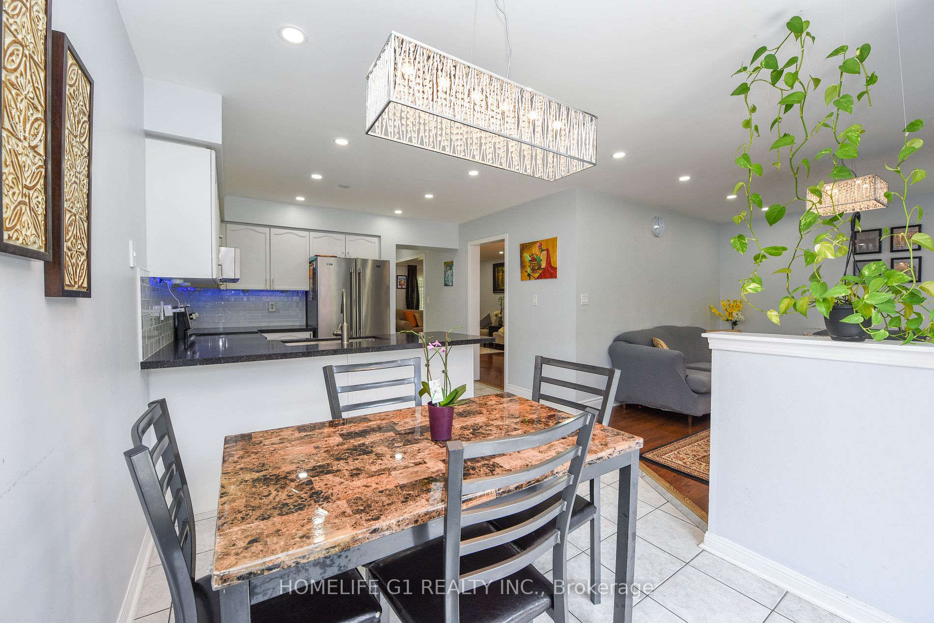 10 Narrow Valley Crescent